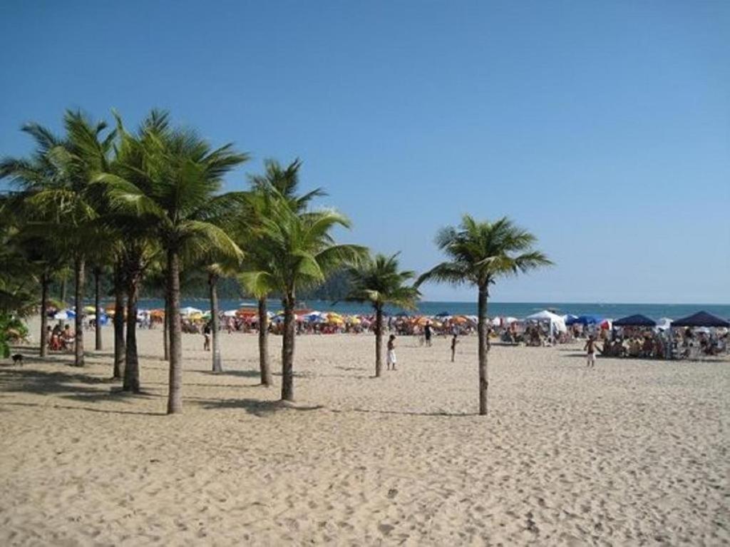 Hospedagem Primeira Quadra Da Praia Прая-Гранди Экстерьер фото