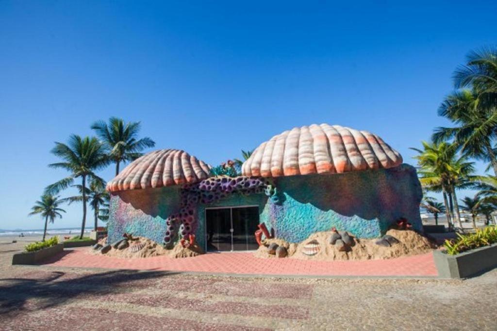 Hospedagem Primeira Quadra Da Praia Прая-Гранди Экстерьер фото