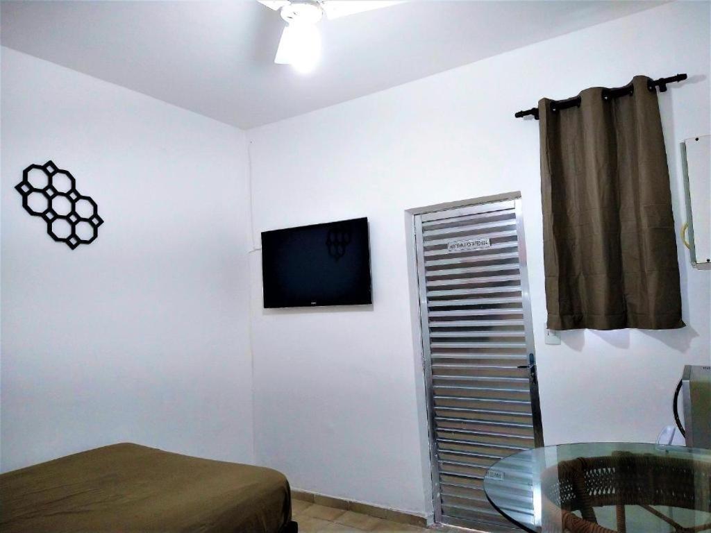 Hospedagem Primeira Quadra Da Praia Прая-Гранди Экстерьер фото
